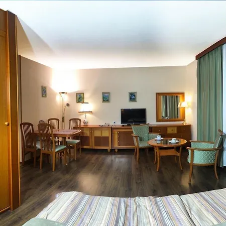 דירה Palace Wellness Apartman Hévíz