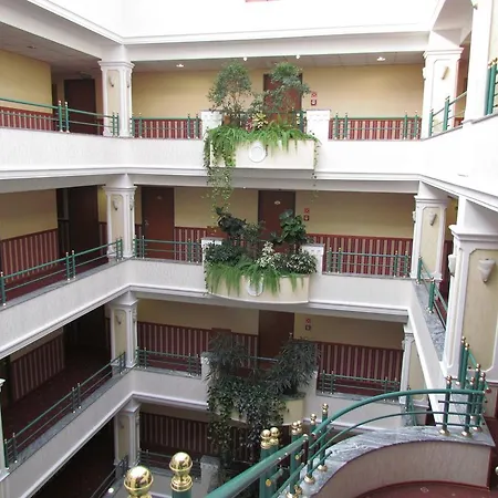 Palace Wellness Apartman Heviz